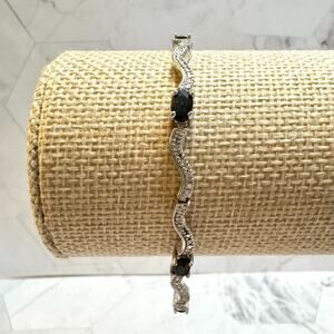 Black Spinel Silver Tone Tennis Bracelet PAJ BB Box Clasp Dainty Wavy in EUC